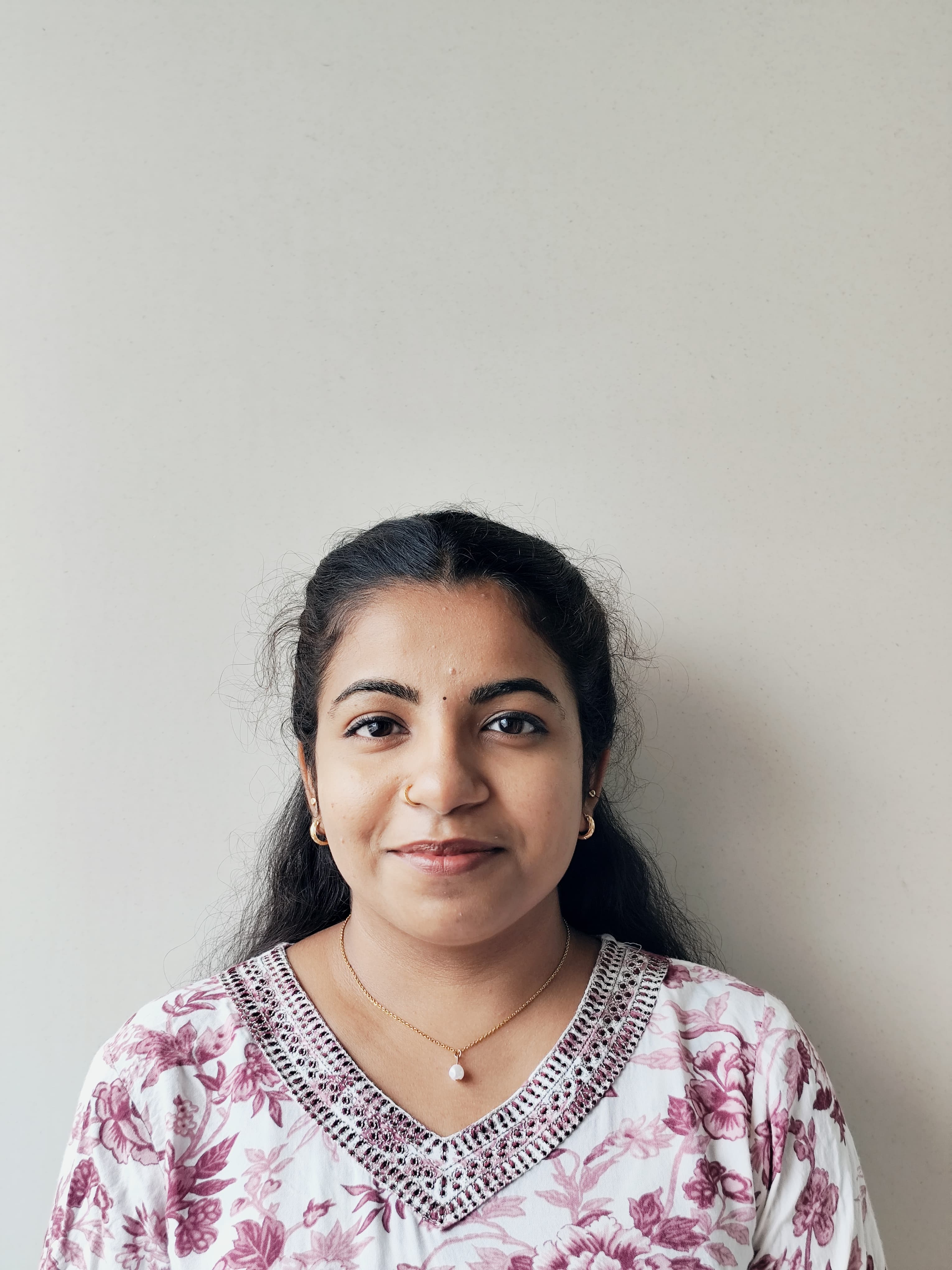 V Sri Divya