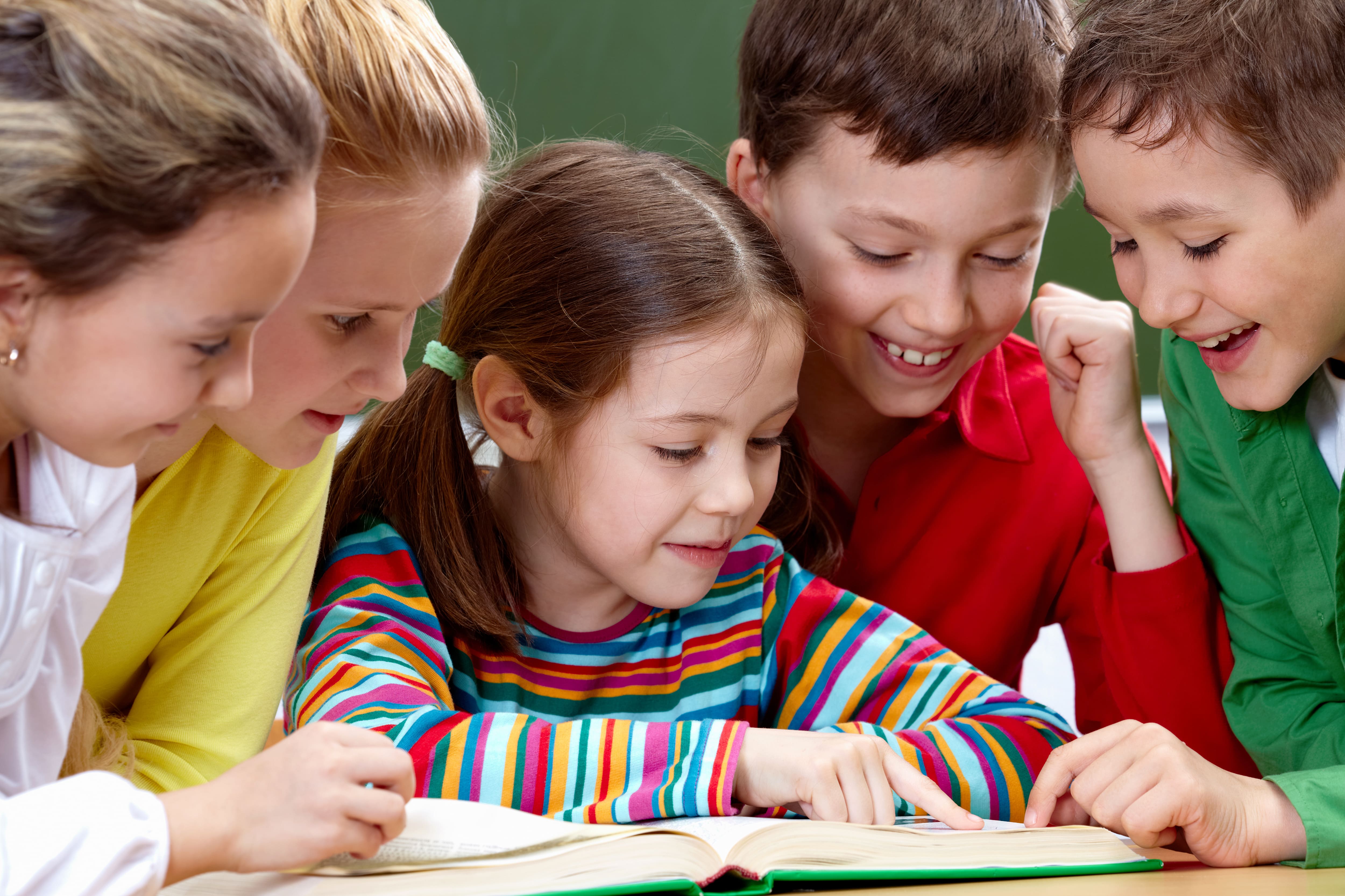 Why and How Children Should Form a Reading Habit